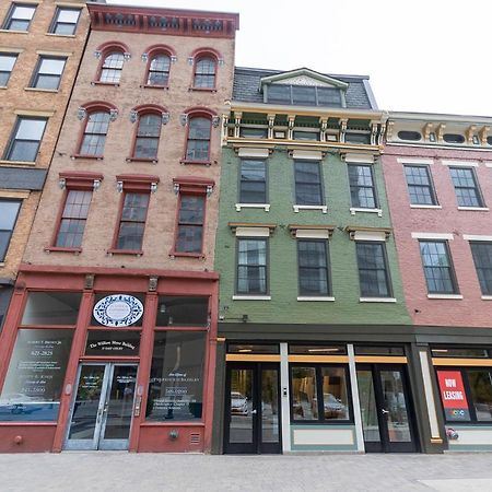 Spacious 2 Bed 2 Bath Downtown Otr Condo Minutes Walk To The Reds Bengals Stadium & More! سينسيناتي المظهر الخارجي الصورة