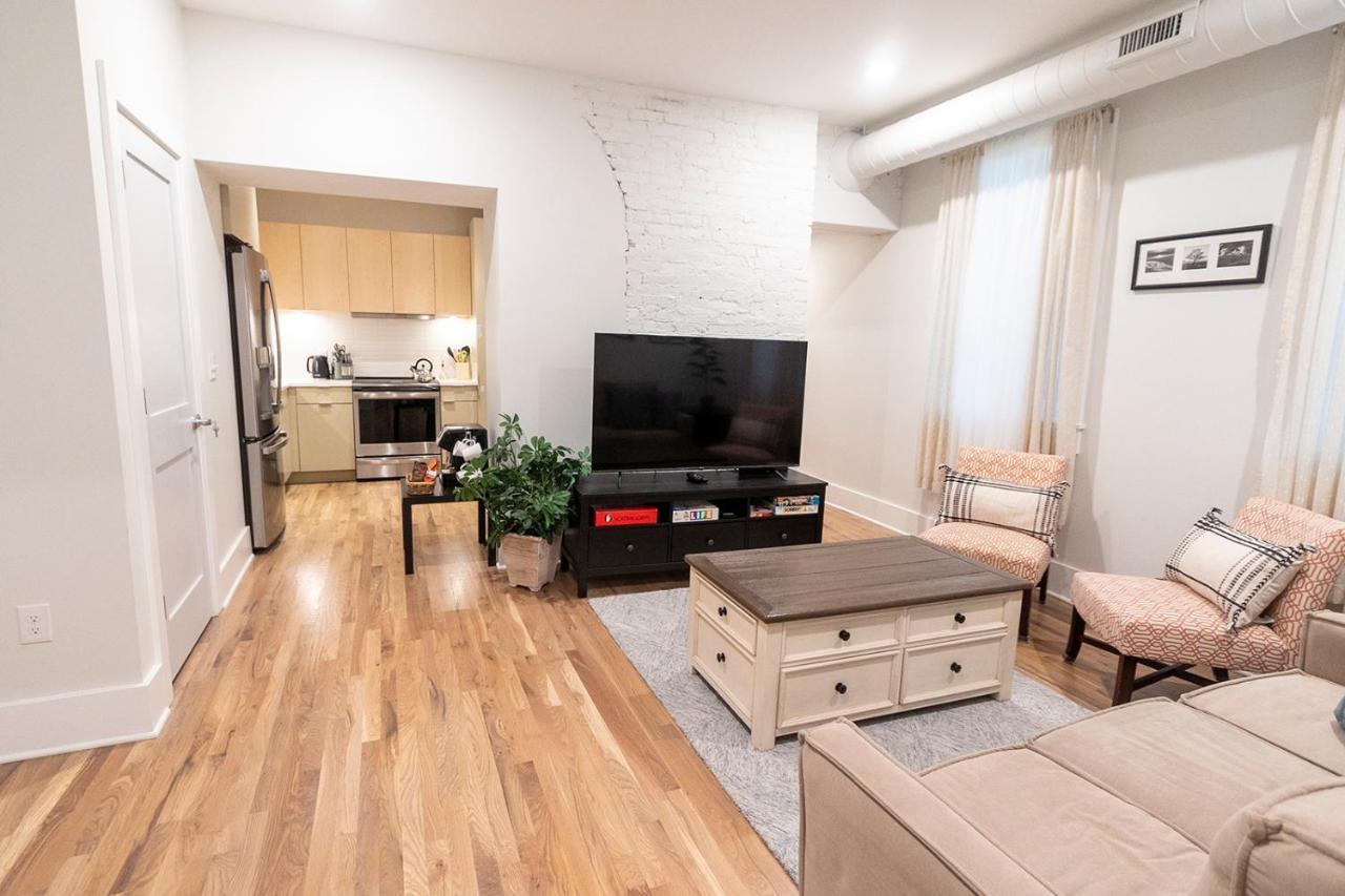 Spacious 2 Bed 2 Bath Downtown Otr Condo Minutes Walk To The Reds Bengals Stadium & More! سينسيناتي المظهر الخارجي الصورة